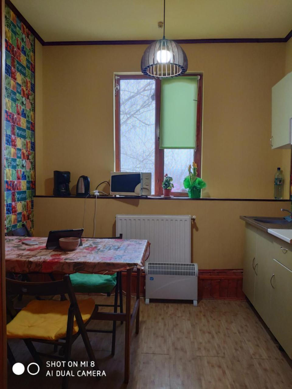 Hostel Vokzal Moekatsjeve Buitenkant foto